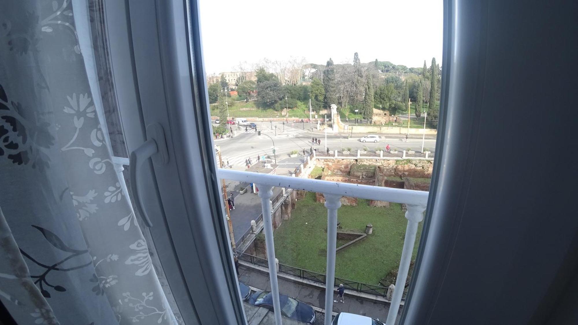 Colosseo Rooms Imperial Roma Exterior foto